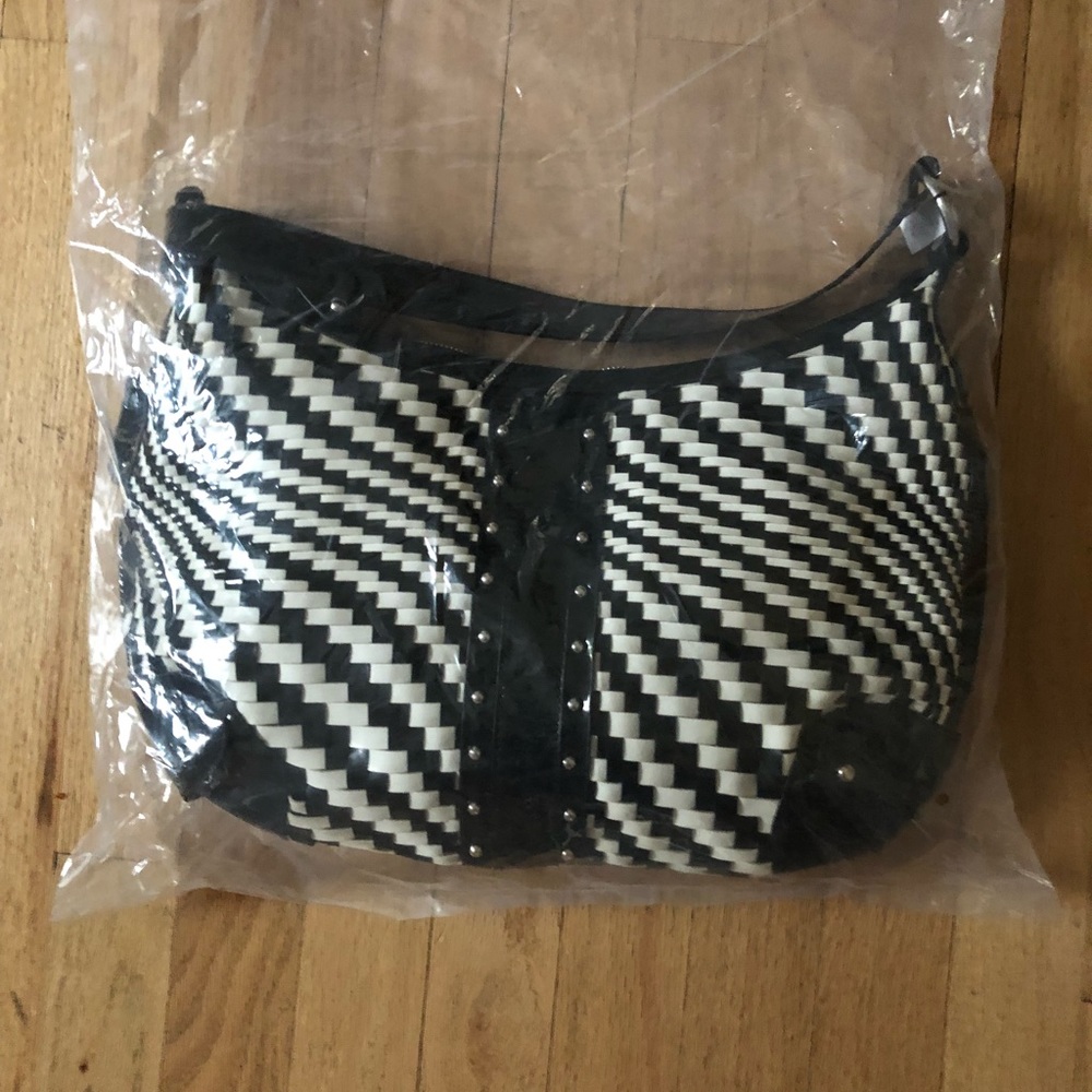 White House Black Market -Black & White Purse NEW
